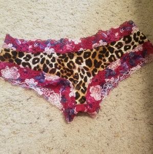 VS Pink Leopard Floral Cheeky Panty